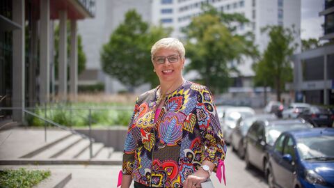 Frau Professor Doktor Meyer zu Bexten