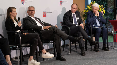 Talkrunde zum Thema Barrierefreiheit