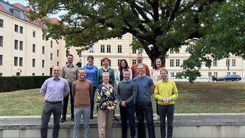 Gruppenfoto der Mitglieder der Durchsetzungs-/Schlichtungs-/Ombudsstellen der Länder und der Schlichtungsstelle des Bundes